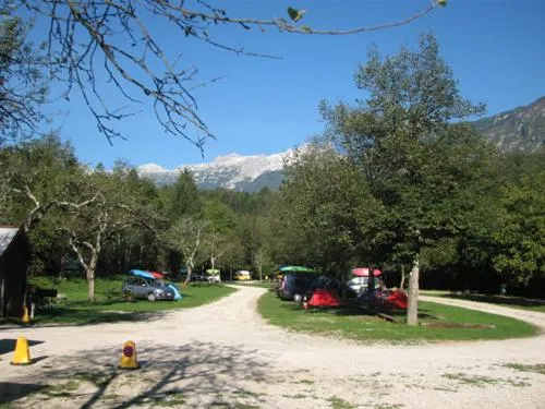 camp-liza-bovec-tkaiv
