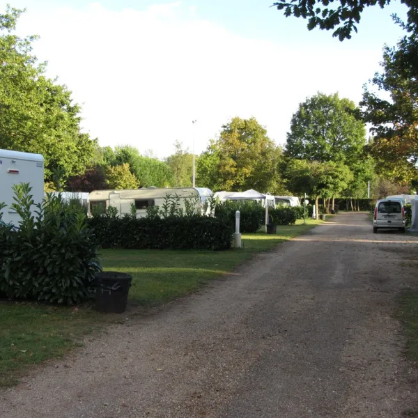 camping-municipal-de-pierre-le-sault-bagneaux-sur-loing-wbpdk