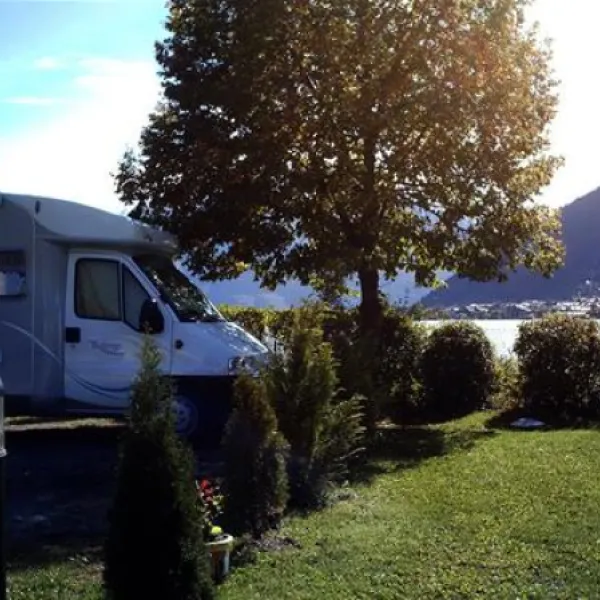 seecamp-zell-am-see-zell-am-see-q6j1f