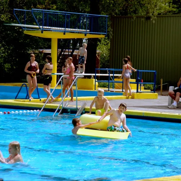 camping-de-breede-warffum-li7sn