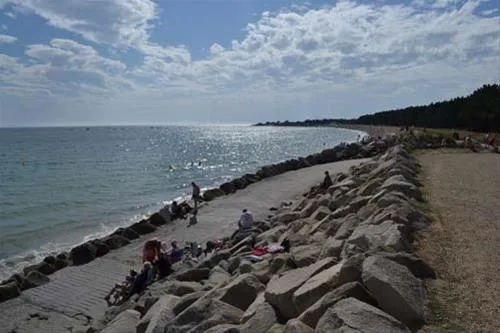 camping-de-la-plage-de-cleut-rouz-fouesnant-c5mdf