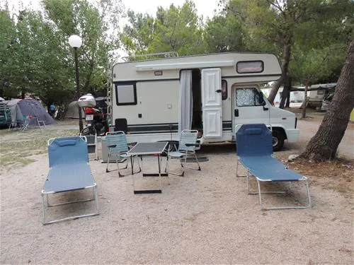 autocamp-pisak-seline-4bksp