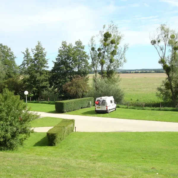 camping-municipal-les-mottes-ervy-le-chatel-0hxul