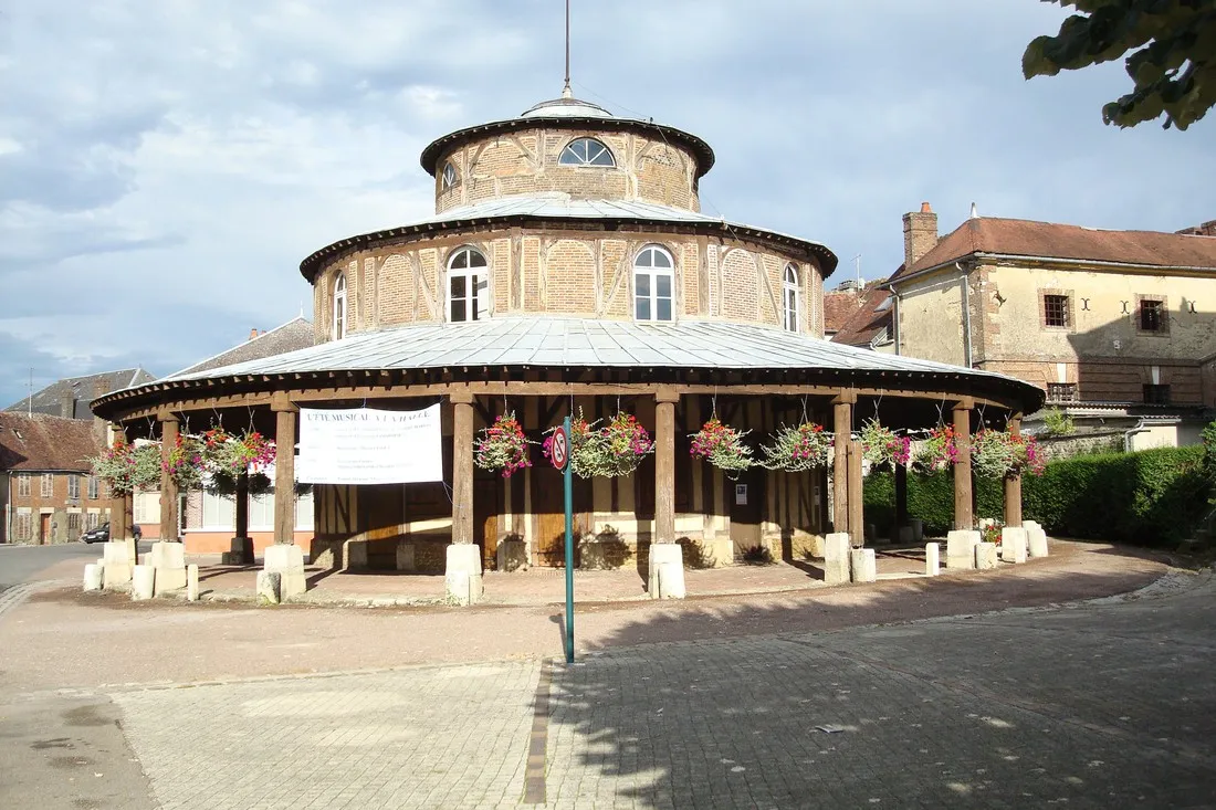 camping-municipal-les-mottes-ervy-le-chatel-sdi2j