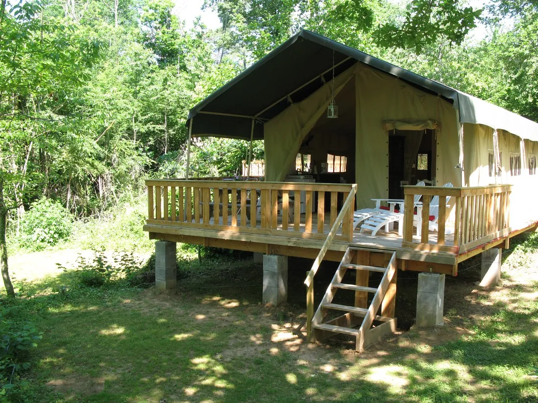 camping-le-clou-le-coux-et-bigaroque-lzkwj