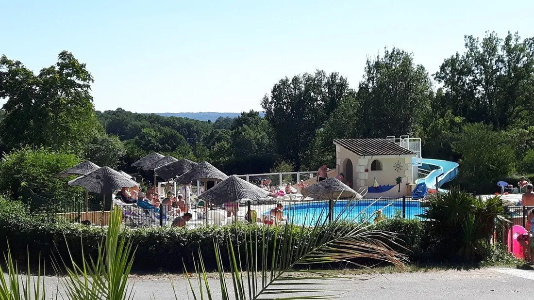 camping-le-clou-le-coux-et-bigaroque-rcxb2