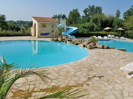 camping-le-clou-le-coux-et-bigaroque-rhqcv
