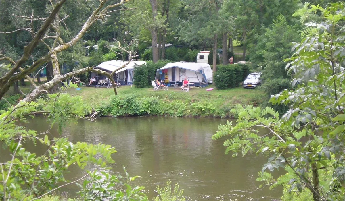 camping-les-ombrages-dallet-rclbv