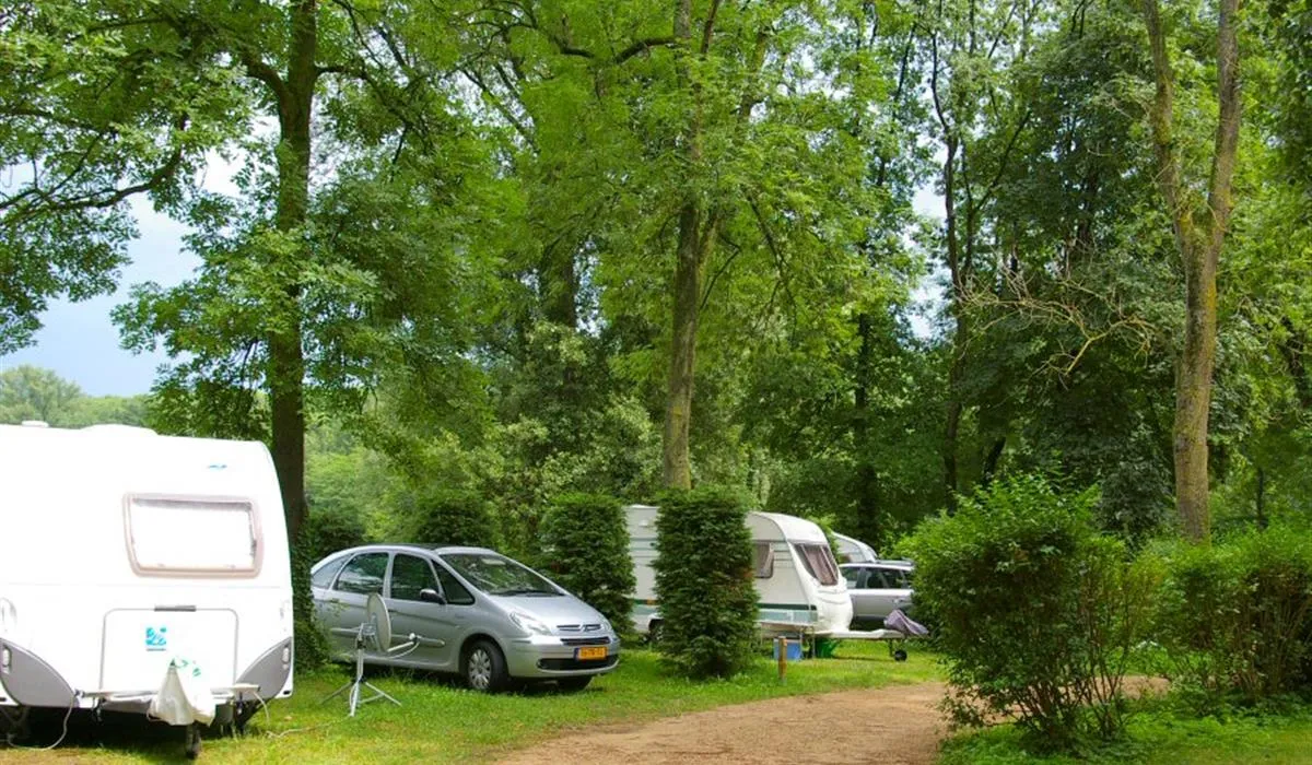 camping-les-ombrages-dallet-zpuao