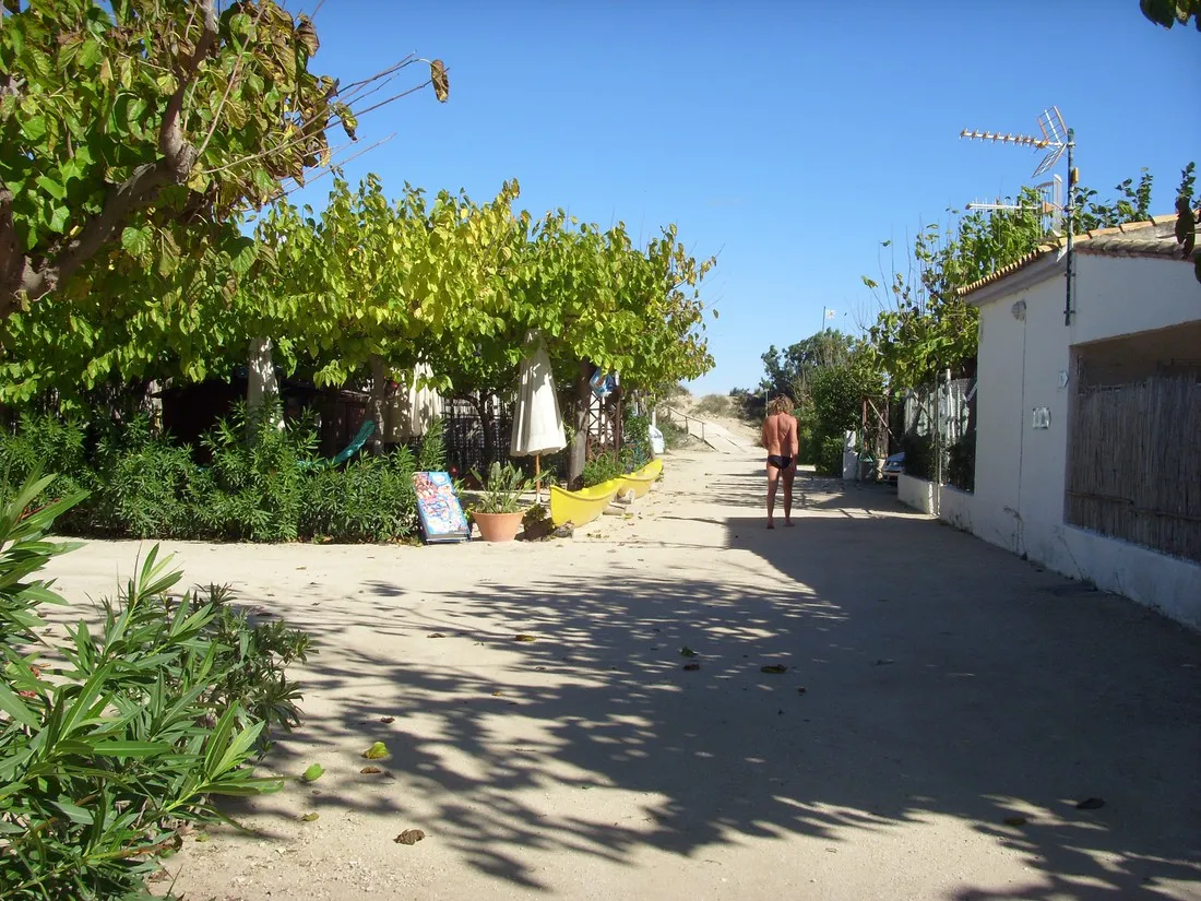 camping-azul-oliva-qcdgc