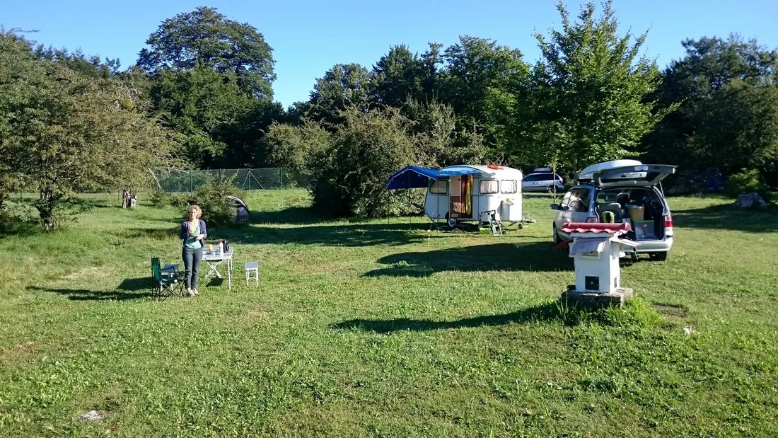 camping-urbasa-navarra-na0vy