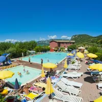 campeggio-serenella-bardolino-auyiv