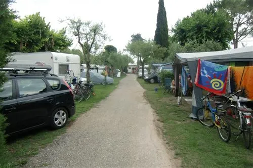 campeggio-serenella-bardolino-u8qfy