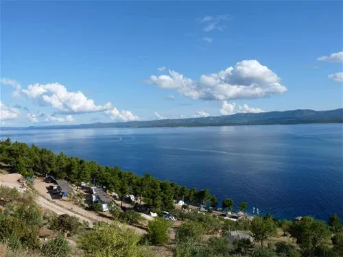 camping-aloa-bol-vjy2d