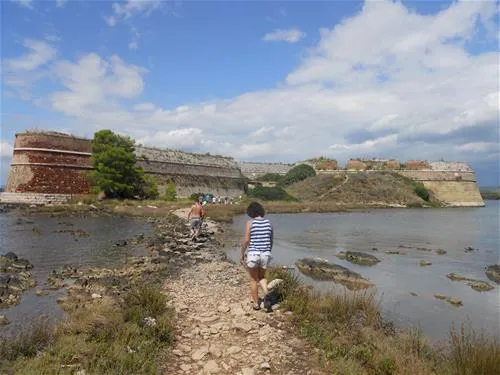 solaris-camping-beach-resort-sibenik-7g0xo