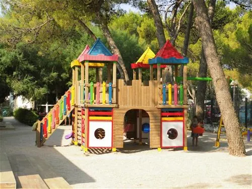 solaris-camping-beach-resort-sibenik-fkk1b