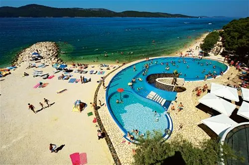 solaris-camping-beach-resort-sibenik-fxxtn