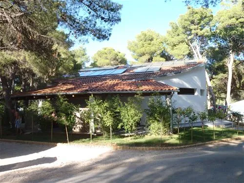 solaris-camping-beach-resort-sibenik-ioudd