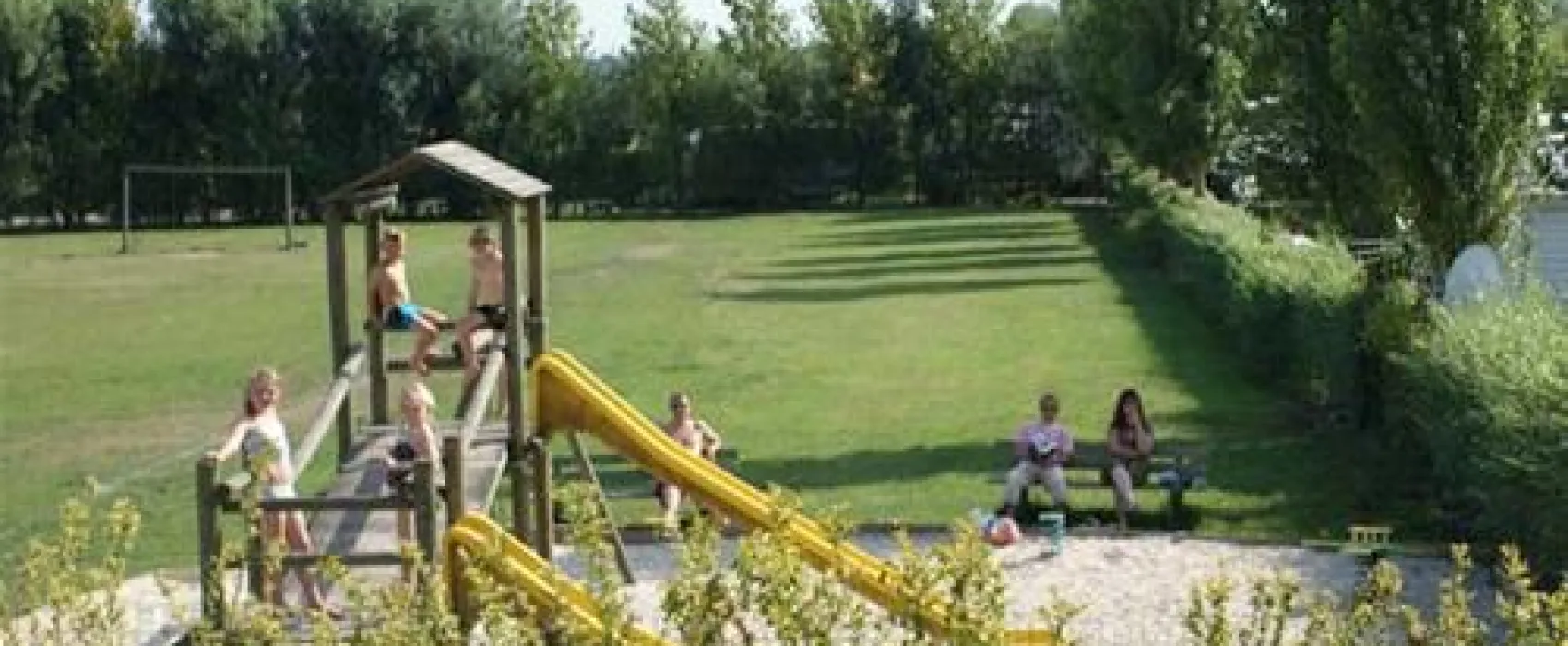 Camping Le Champ Neuf