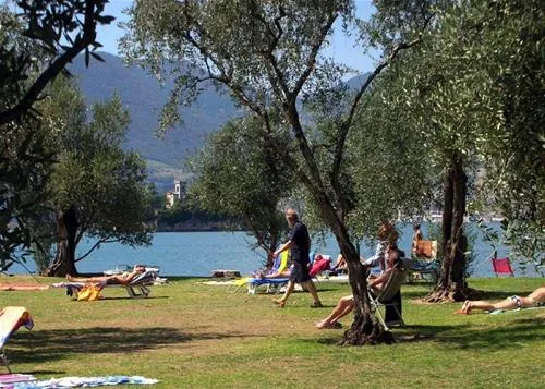 campeggio-riva-di-san-pietro-marone-tbqbs