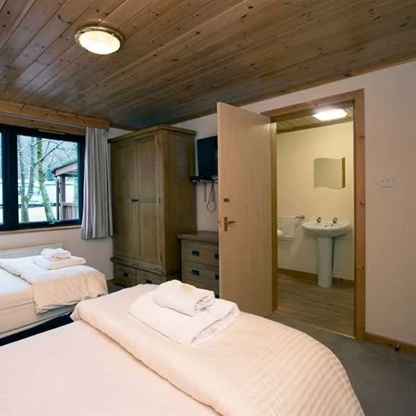 stratheck-caravan-park-dunoon-muwmg