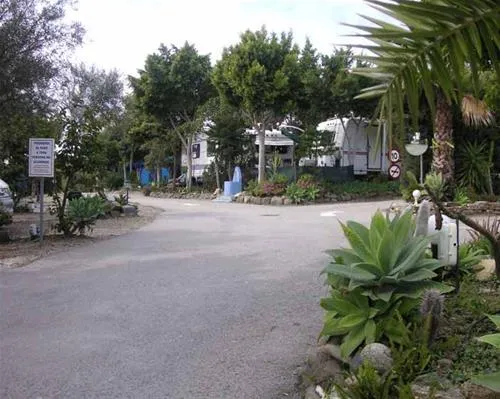 camping-parque-tropical-estepona-wjkrd