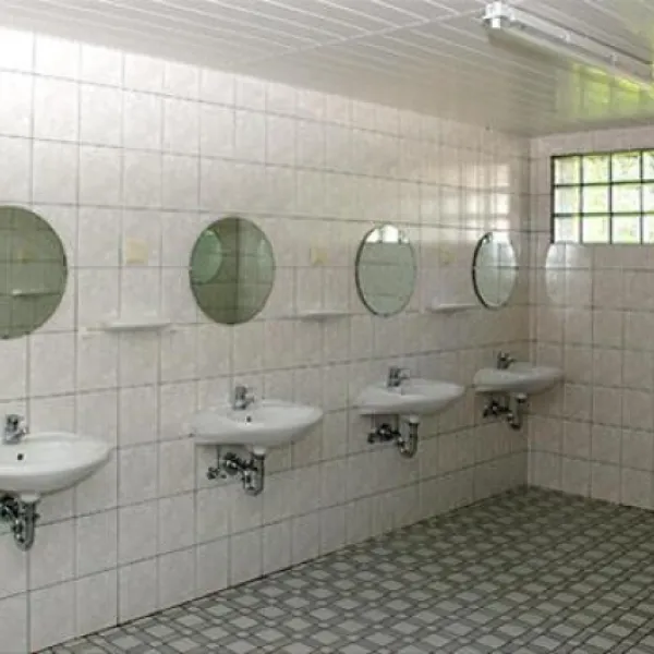 camping-haus-am-see-schmidthahn-bei-steinebach-globq