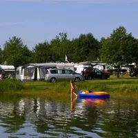 camping-haus-am-see-schmidthahn-bei-steinebach-uaevl