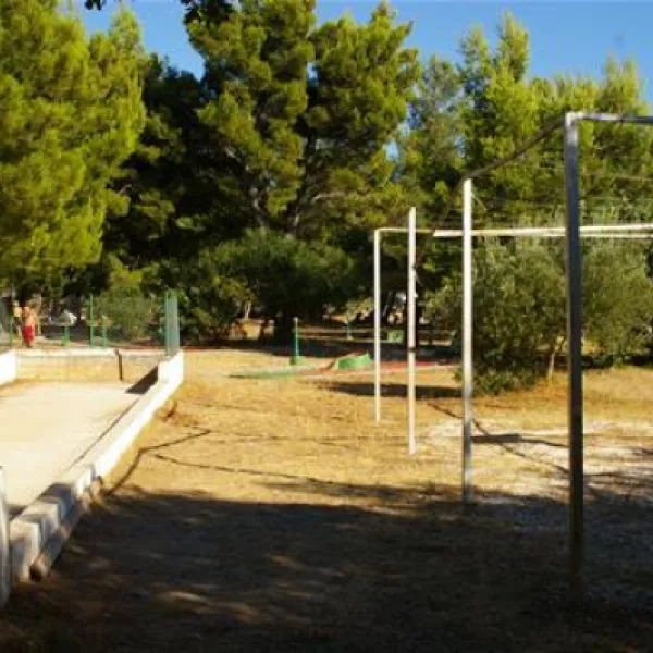 camping-paklenica-starigradpaklenica-hrobp