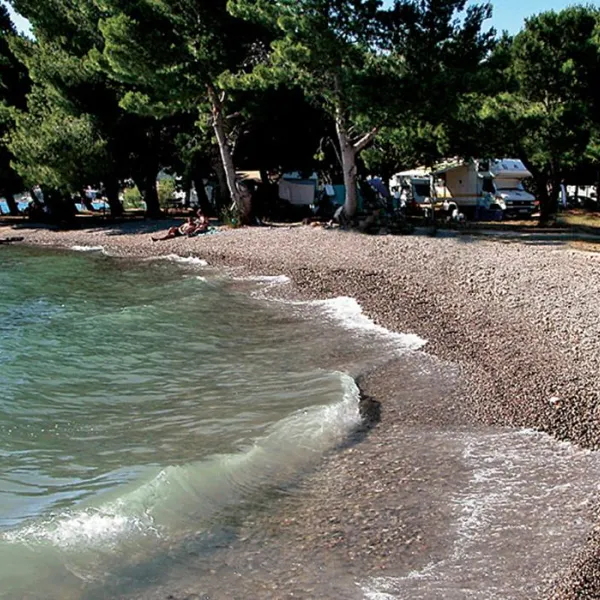 camping-paklenica-starigradpaklenica-p3qfx