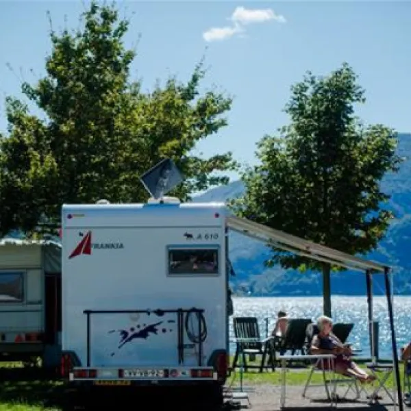 tcs-camping-lugano-muzzano-btvlq