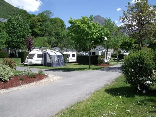 airotel-pyrenees-esquieze-sere-0jpmj