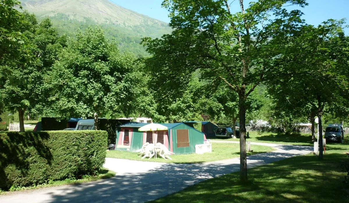 airotel-pyrenees-esquieze-sere-3lsku