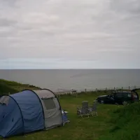 camping-omaha-beach-vierville-sur-mer-9amgx