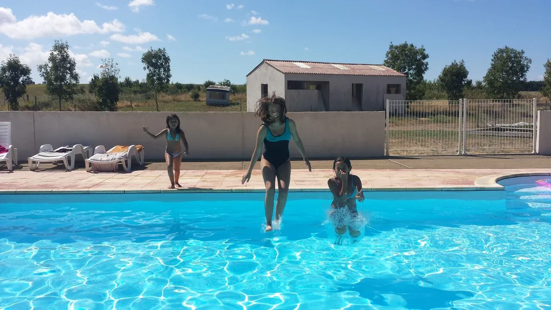 camping-de-la-fraignaye-st-denis-du-payr-wbcpy