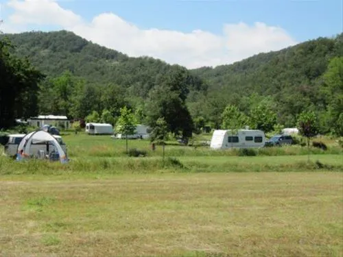 comfort-camping-tenuta-squaneto-spigno-monferrato-ekv0s