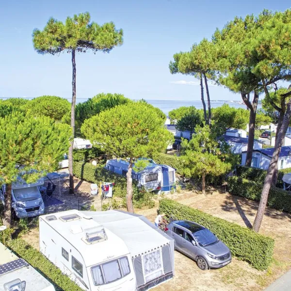 camping-bois-soleil-st-georges-du-didonne-sjwus