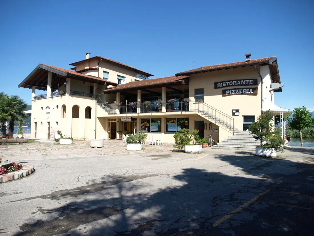 campeggio-lido-di-monvalle-lido-di-monvalle-wabwn