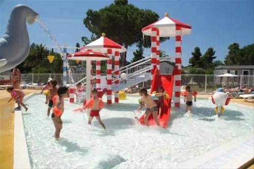 le-pearl-village-club-argeles-sur-mer-02ndp