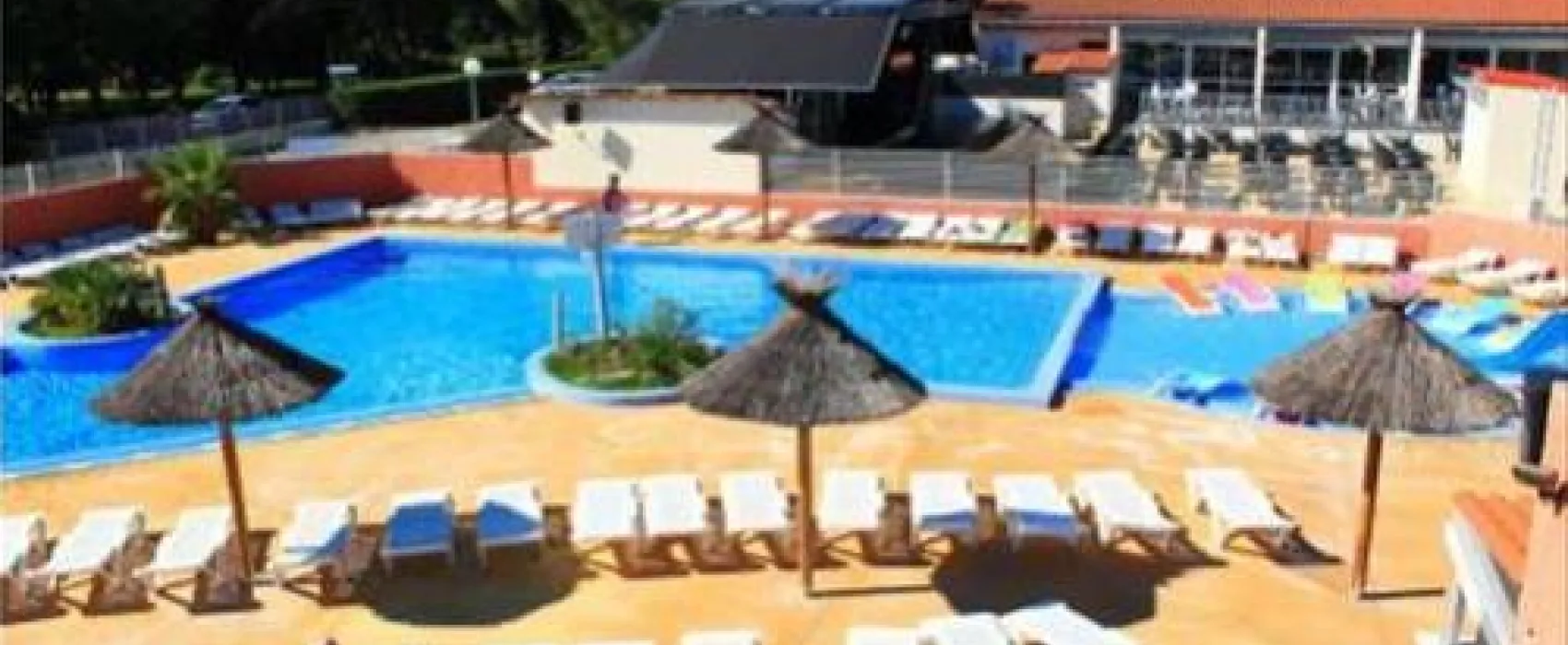 LE PEARL VILLAGE CLUB  