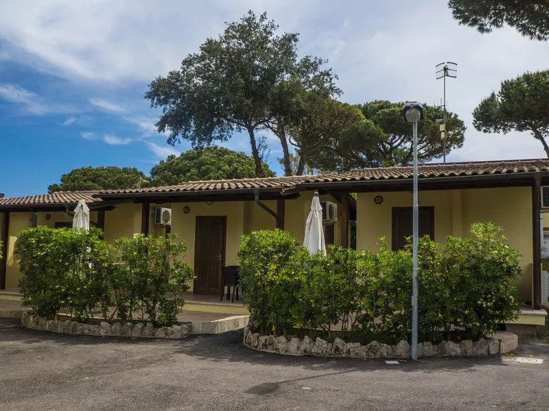 holiday-village-salto-di-fondi-jk07h