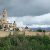 camping-el-acueducto-segovia-hukoz