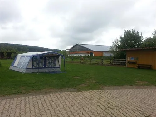 ferienhof--camping-zur-hasenkammer-medebach-vkryo