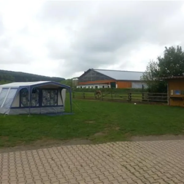 ferienhof--camping-zur-hasenkammer-medebach-vkryo