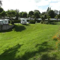 camping-municipal-de-la-hallerais-taden-mr2gm