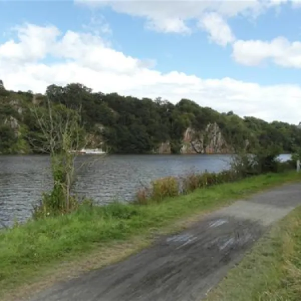 camping-municipal-de-la-hallerais-taden-pdaao