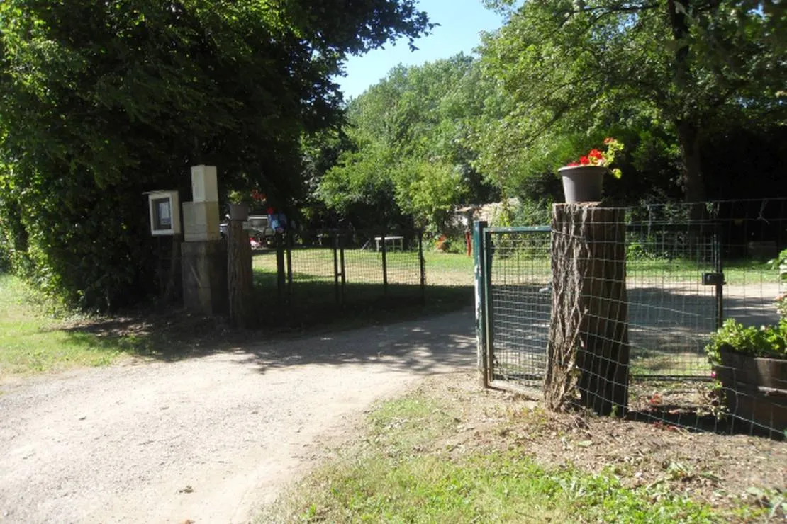 camping-municipal-de-pagny-la-ville-pagny-la-ville-7xjug