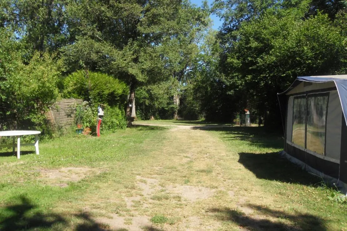 camping-municipal-de-pagny-la-ville-pagny-la-ville-fs8ix