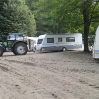 elbe-camp-hamburg-aaje7