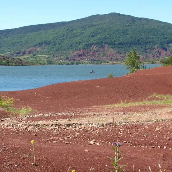 municipal-les-vailhes-lodeve-r7ytx